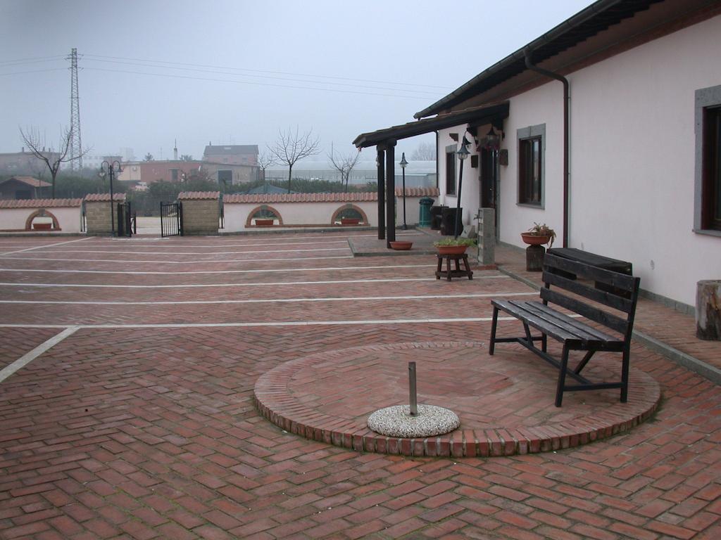 Agriturismo Torre Cristina Aprilia Extérieur photo